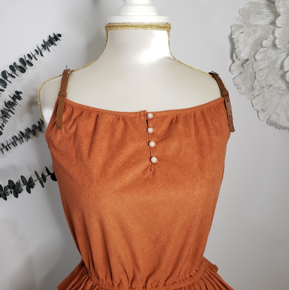 579 Ruffle Dress - Picture 3 of 3